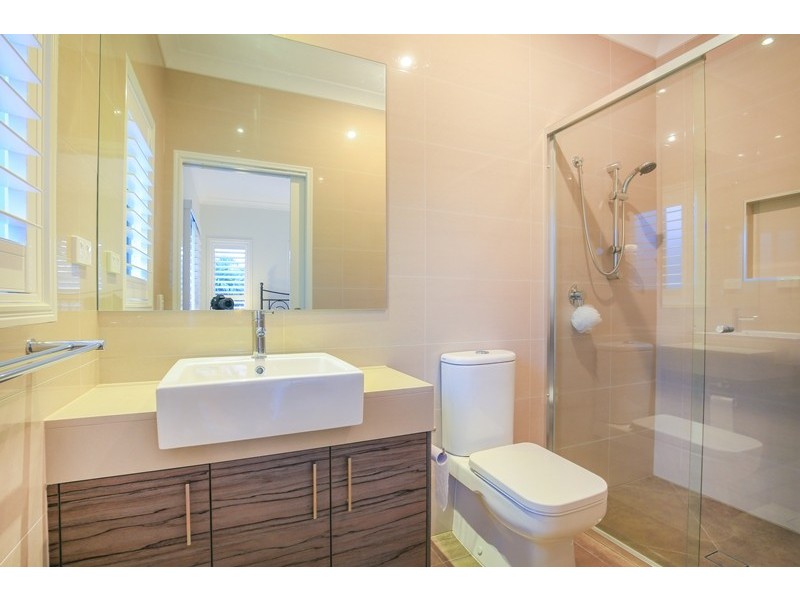 6180 Bolsena Circuit, Hope Island QLD 4212