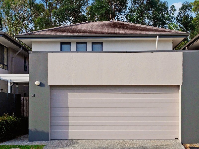 21/2 Jefferson Court, Upper Coomera QLD 4209