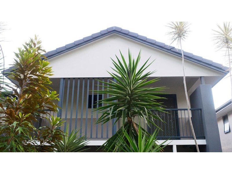 21/2 Jefferson Court, Upper Coomera QLD 4209