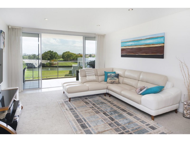 2315/2 Activa Way, Hope Island QLD 4212