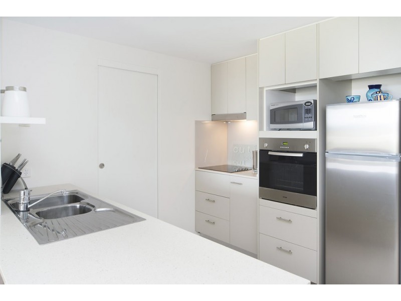 2315/2 Activa Way, Hope Island QLD 4212