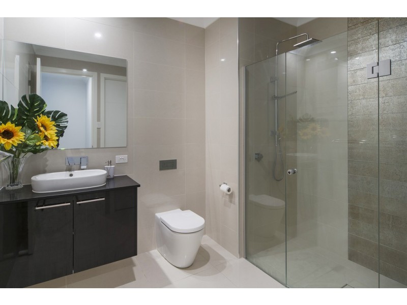 6169 Murten Court, Hope Island QLD 4212