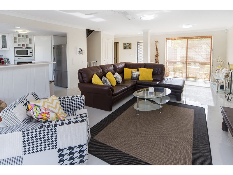 58/60 Caseys Road, Hope Island QLD 4212