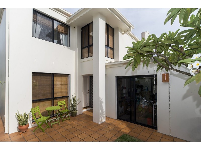 58/60 Caseys Road, Hope Island QLD 4212