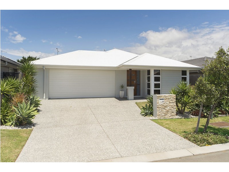 46 Azure Way, Hope Island QLD 4212
