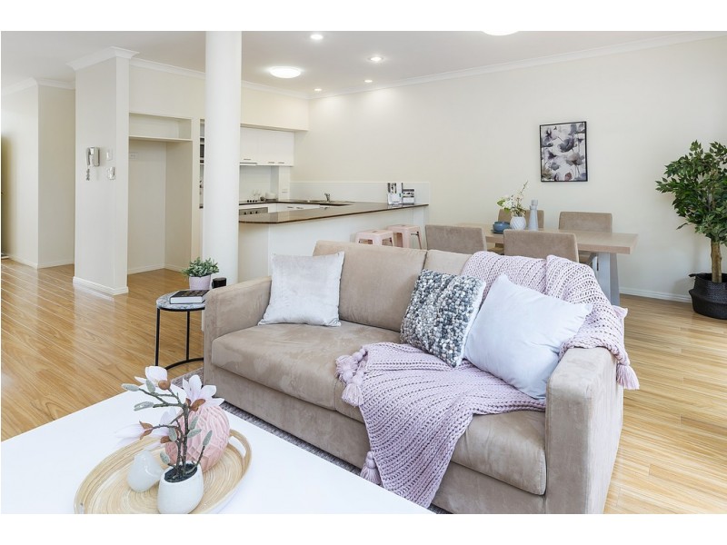 6/60 Caseys Road, Hope Island QLD 4212