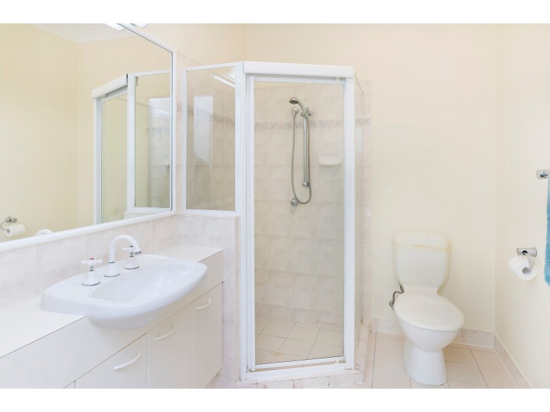 6/60 Caseys Road, Hope Island QLD 4212