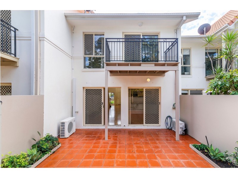 6/60 Caseys Road, Hope Island QLD 4212