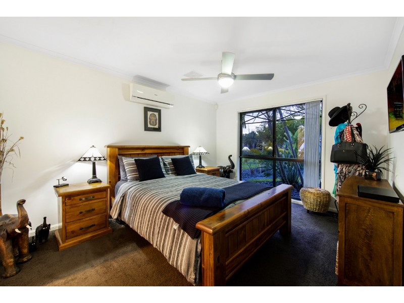 25 Audrey Avenue, Helensvale QLD 4212