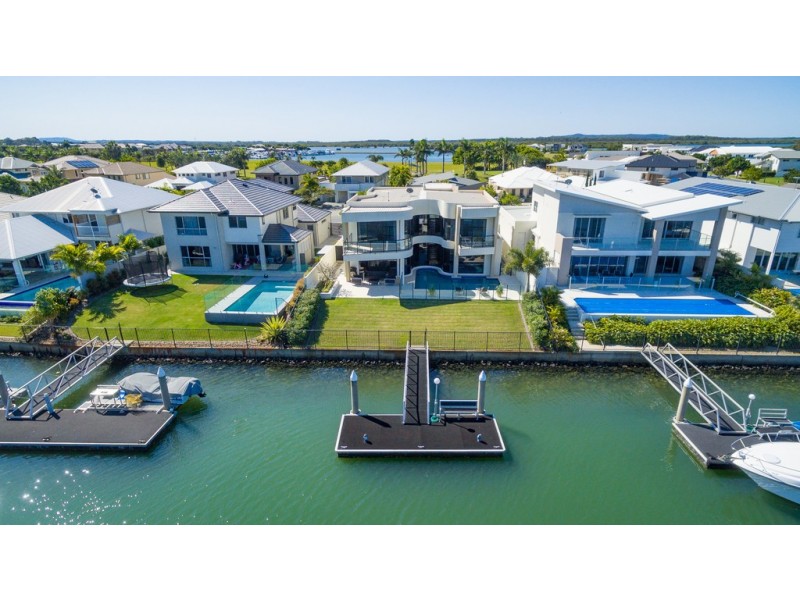 37 Marina Parade, Jacobs Well QLD 4208