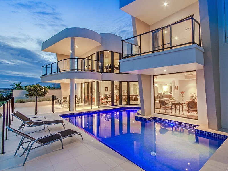 37 Marina Parade, Jacobs Well QLD 4208