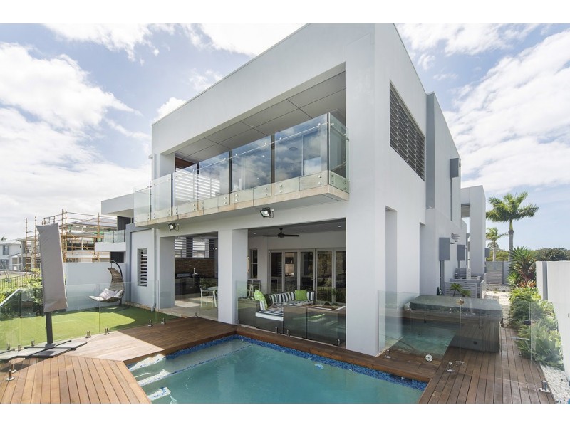 7620 Fairway Boulevard, Hope Island QLD 4212
