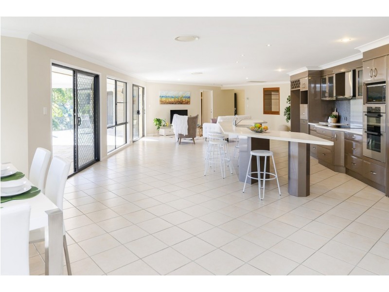 57 Walter Court, Wongawallan QLD 4210