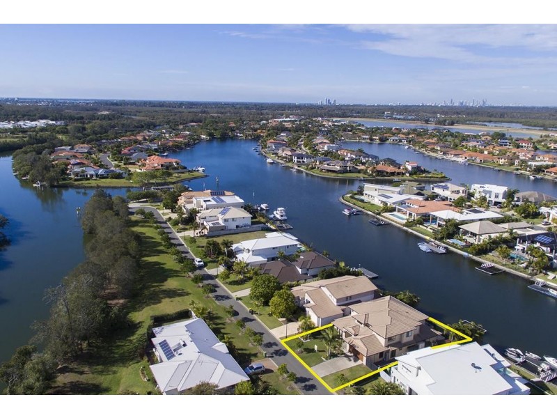 20 Parkview Place, Helensvale QLD 4212