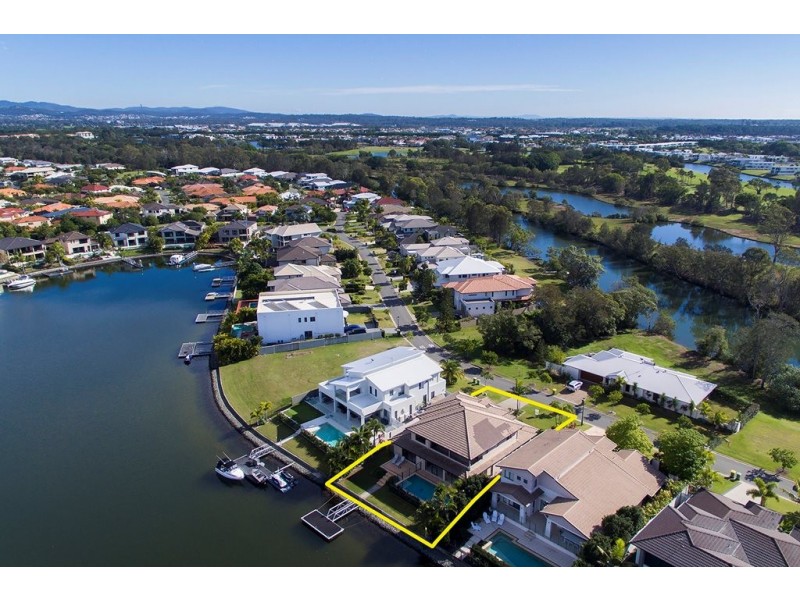 20 Parkview Place, Helensvale QLD 4212