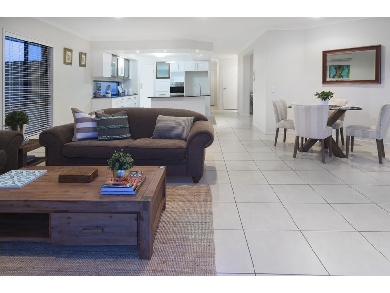 20 Parkview Place, Helensvale QLD 4212
