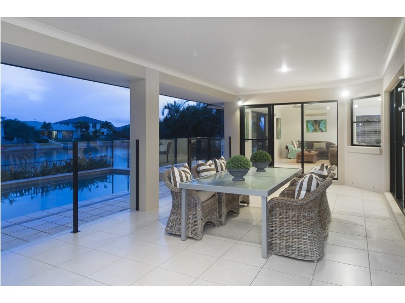 20 Parkview Place, Helensvale QLD 4212