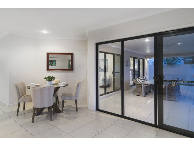 20 Parkview Place, Helensvale QLD 4212