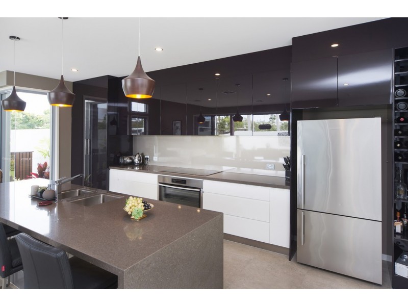 7804 Pavilions Close, Hope Island QLD 4212