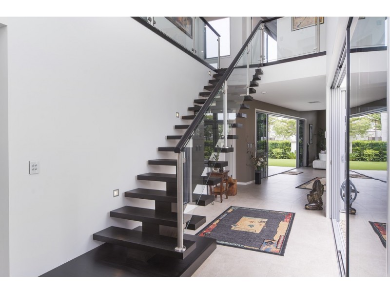 7804 Pavilions Close, Hope Island QLD 4212