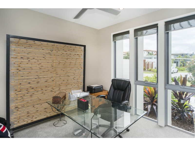 7804 Pavilions Close, Hope Island QLD 4212