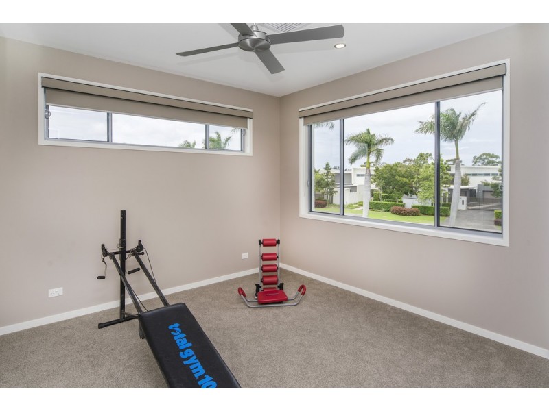 7804 Pavilions Close, Hope Island QLD 4212