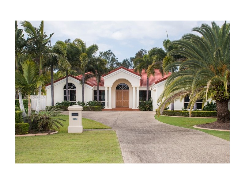 3171 Riverleigh Drive, Hope Island QLD 4212