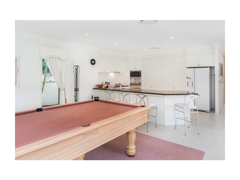 3171 Riverleigh Drive, Hope Island QLD 4212