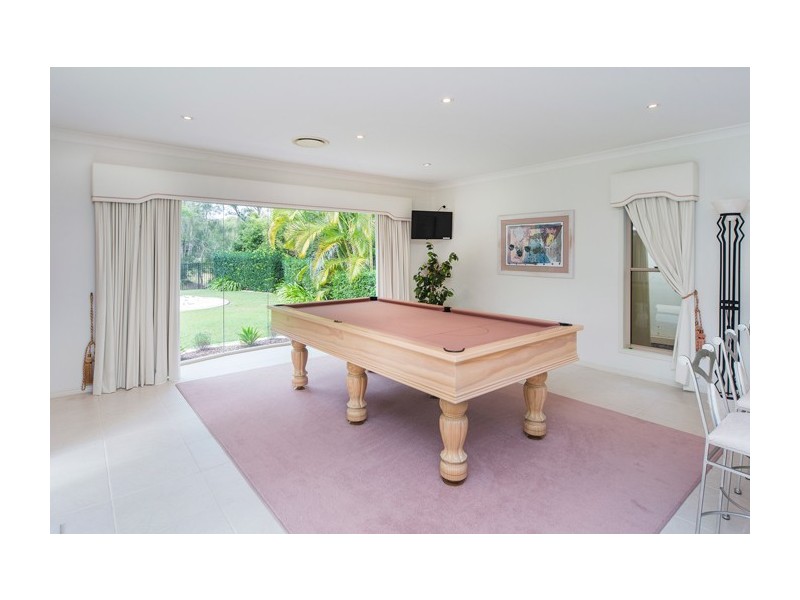 3171 Riverleigh Drive, Hope Island QLD 4212