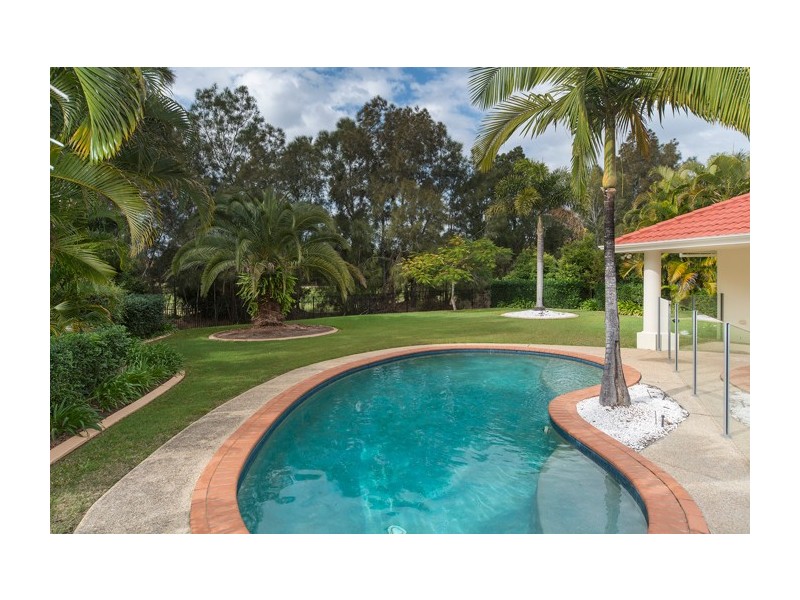 3171 Riverleigh Drive, Hope Island QLD 4212