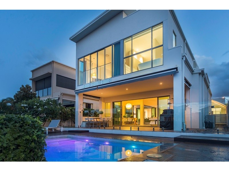 8073 Riverside Drive, Sanctuary Cove QLD 4212