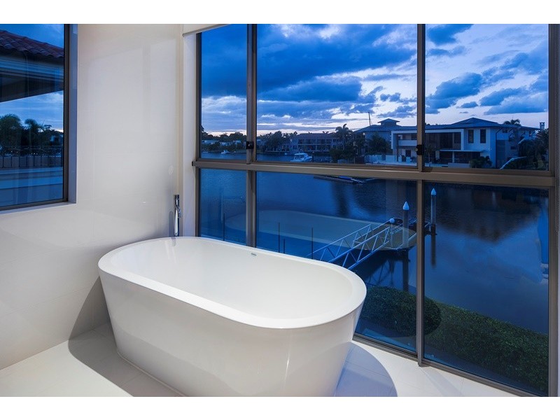 8073 Riverside Drive, Sanctuary Cove QLD 4212