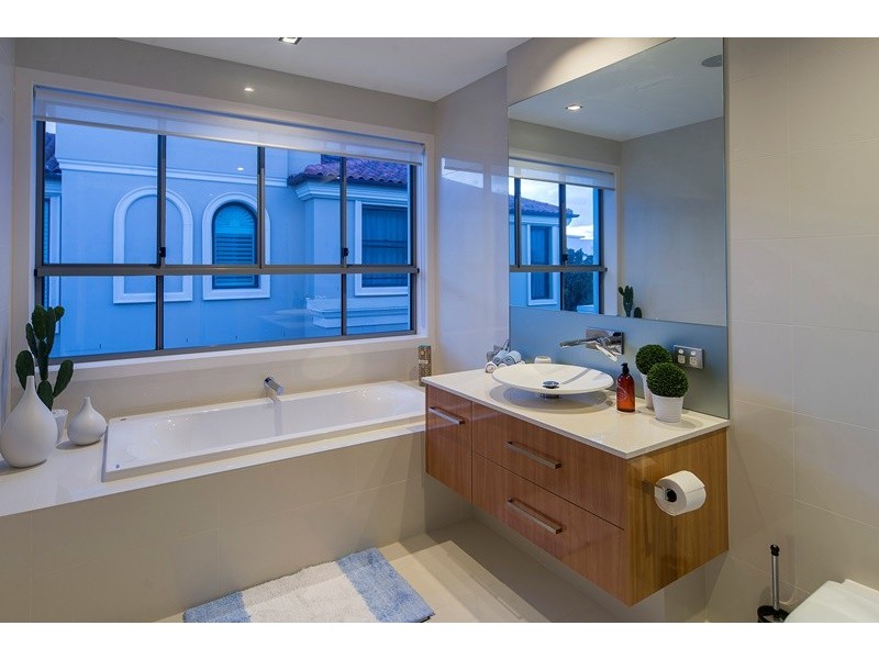 8073 Riverside Drive, Sanctuary Cove QLD 4212