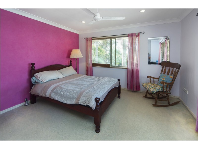 2/8 Billington Street, Labrador QLD 4215