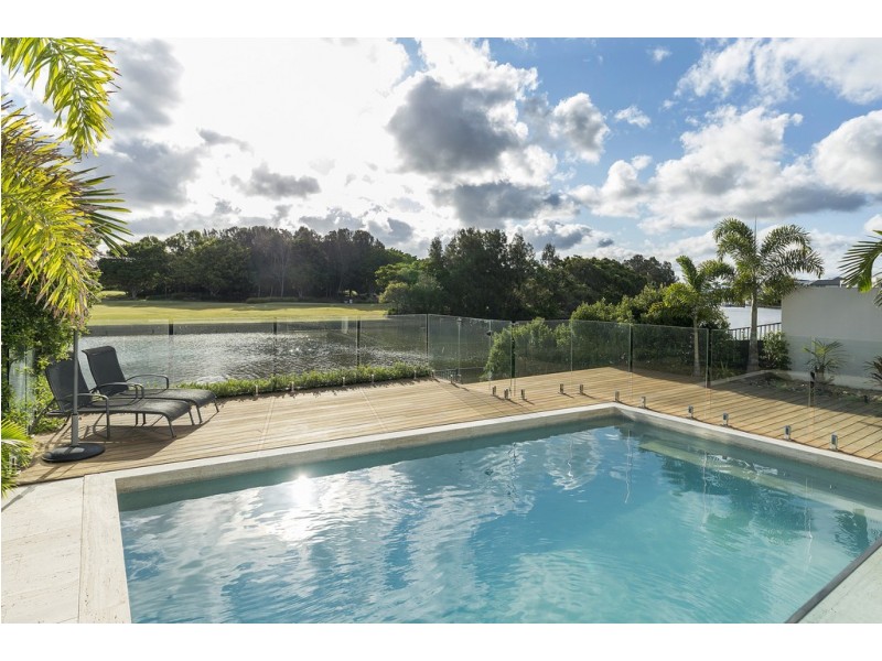 7622 Fairway Boulevard, Hope Island QLD 4212