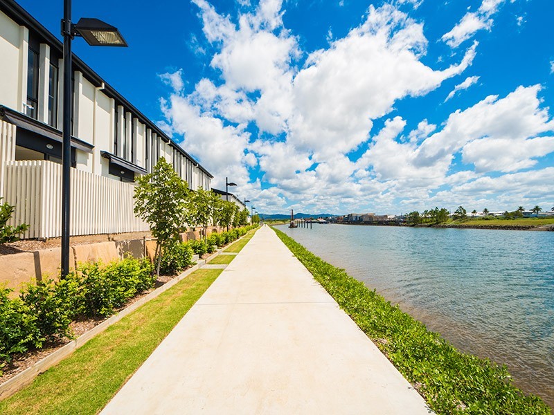 24/126 Marina Quays Boulevard, Hope Island QLD 4212