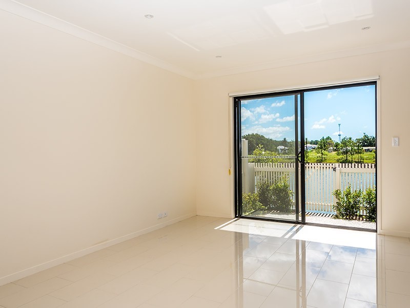 24/126 Marina Quays Boulevard, Hope Island QLD 4212