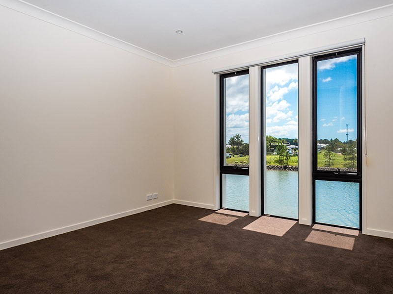 24/126 Marina Quays Boulevard, Hope Island QLD 4212