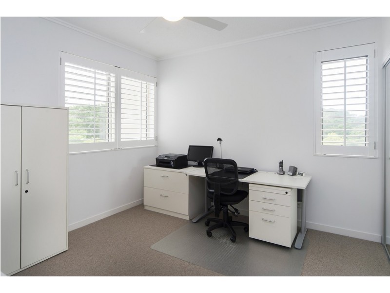 1737 Rialto Quay Drive, Hope Island QLD 4212