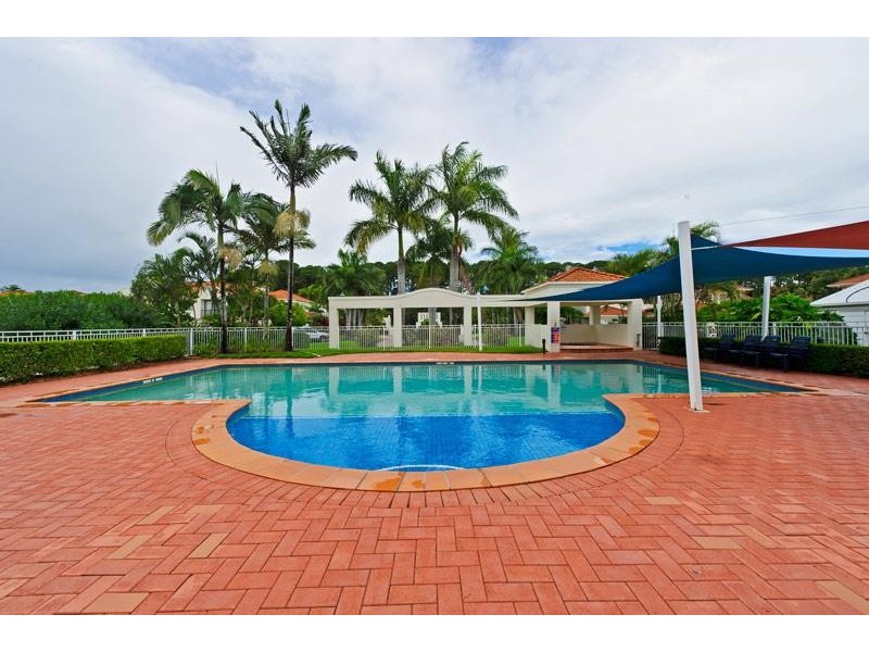 57/60 Caseys Road, Hope Island QLD 4212