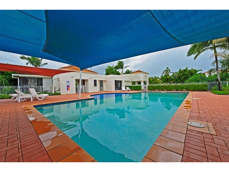 57/60 Caseys Road, Hope Island QLD 4212