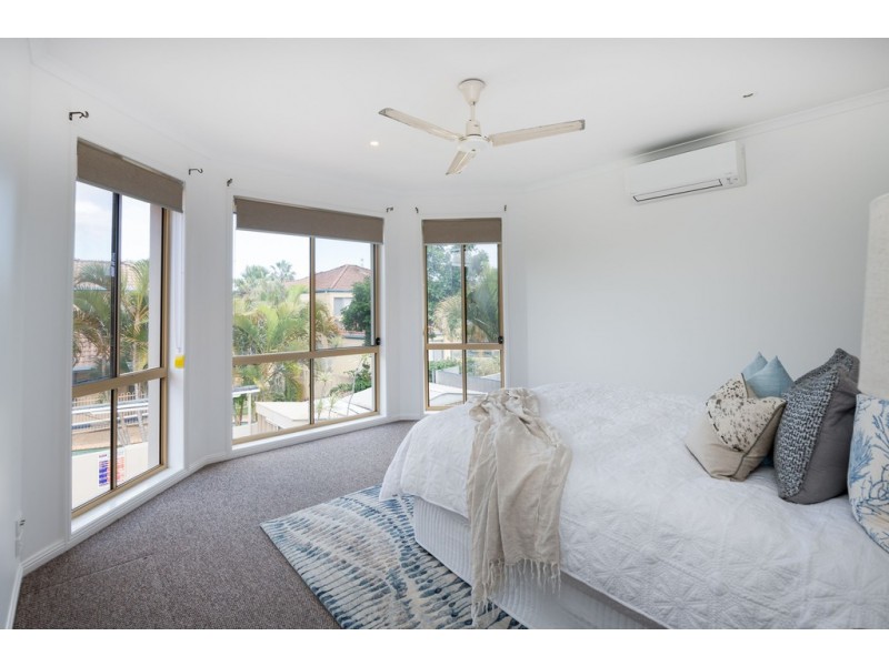 63 Tranquility Circuit, Helensvale QLD 4212