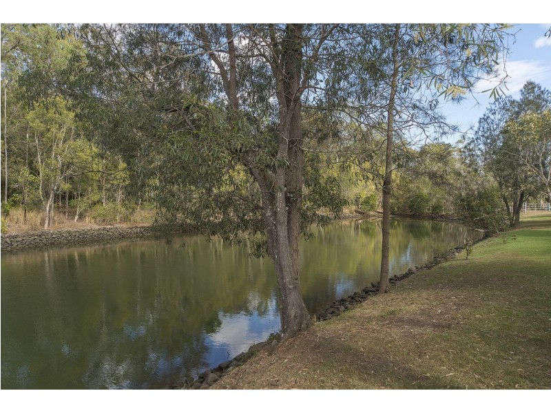 73 The Estuary, Coombabah QLD 4216