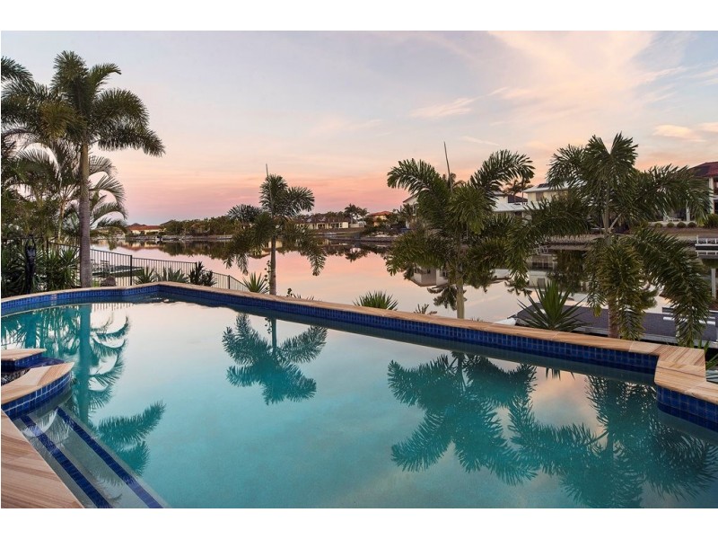 14 Mandolin Avenue, Helensvale QLD 4212