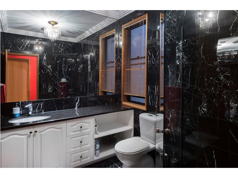 14 Mandolin Avenue, Helensvale QLD 4212