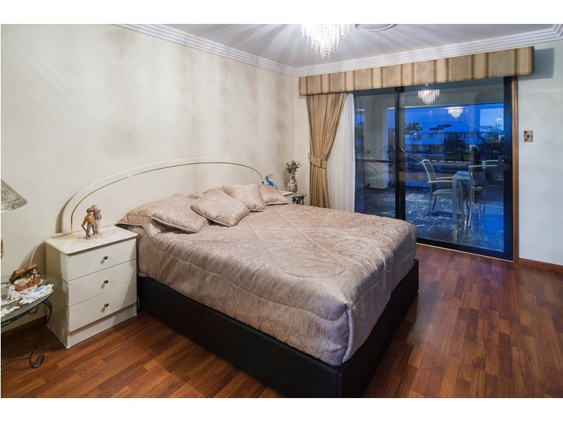 14 Mandolin Avenue, Helensvale QLD 4212