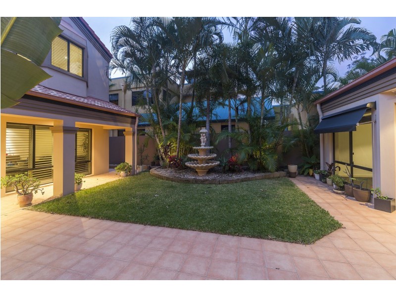 5244 Marine Drive North, Sanctuary Cove QLD 4212