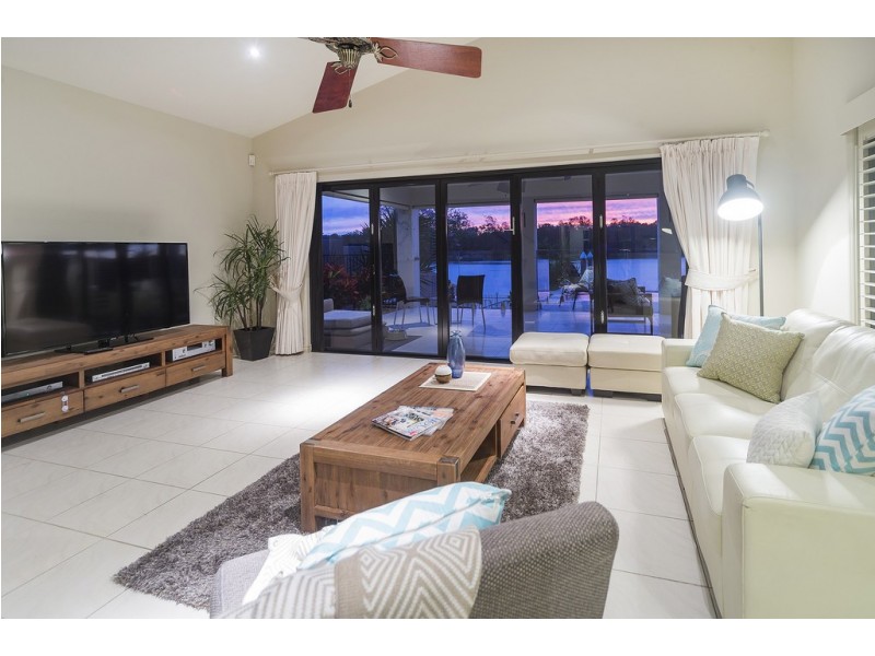 5244 Marine Drive North, Sanctuary Cove QLD 4212