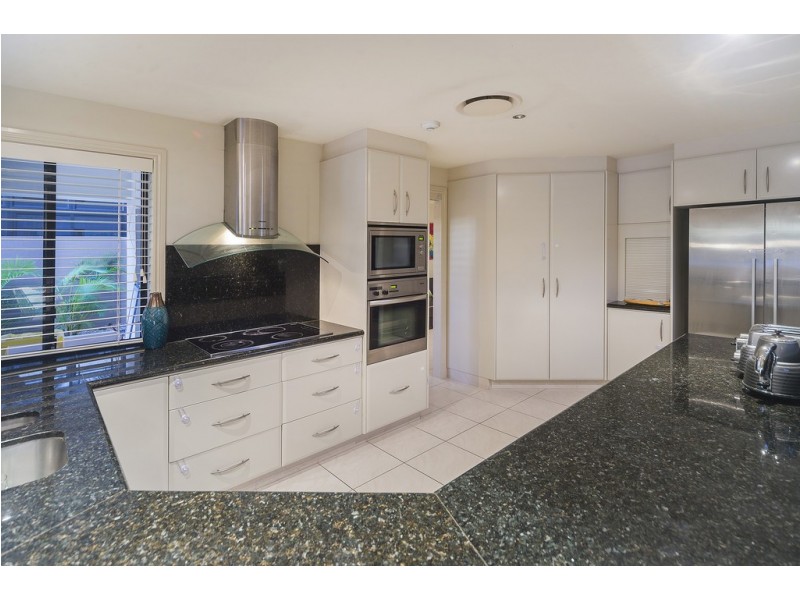 5244 Marine Drive North, Sanctuary Cove QLD 4212