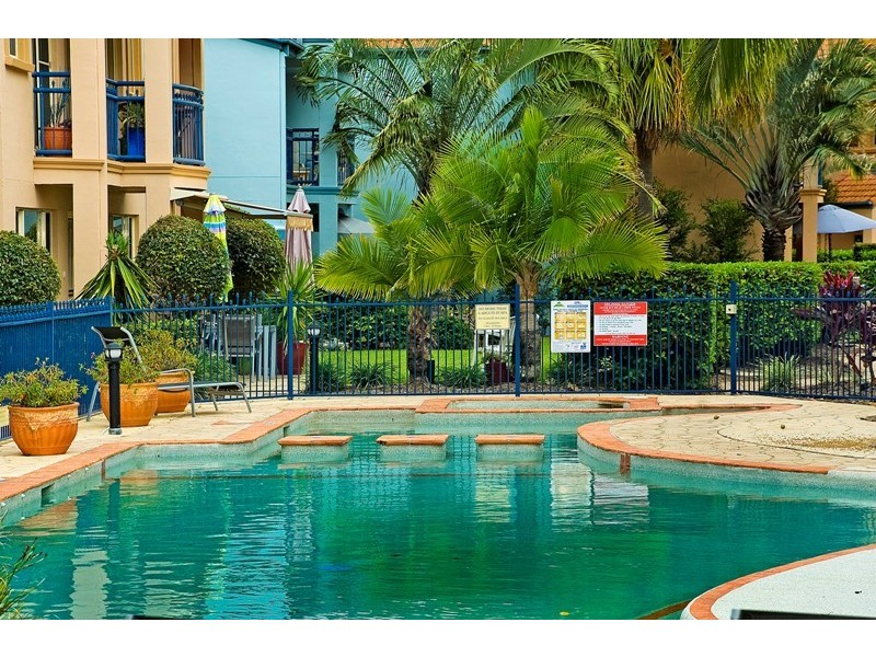 62/58 John Lund Drive, Hope Island QLD 4212